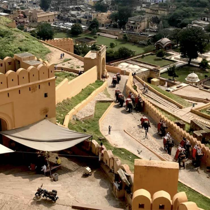 Stunning views of the architecture and landscapes in India.